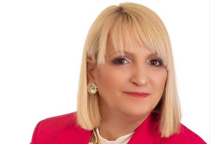 Νατάσα Τσαουσίδου: Η πρώτη επιλαχούσα για τη θέση του Χρήστου Αντίνου